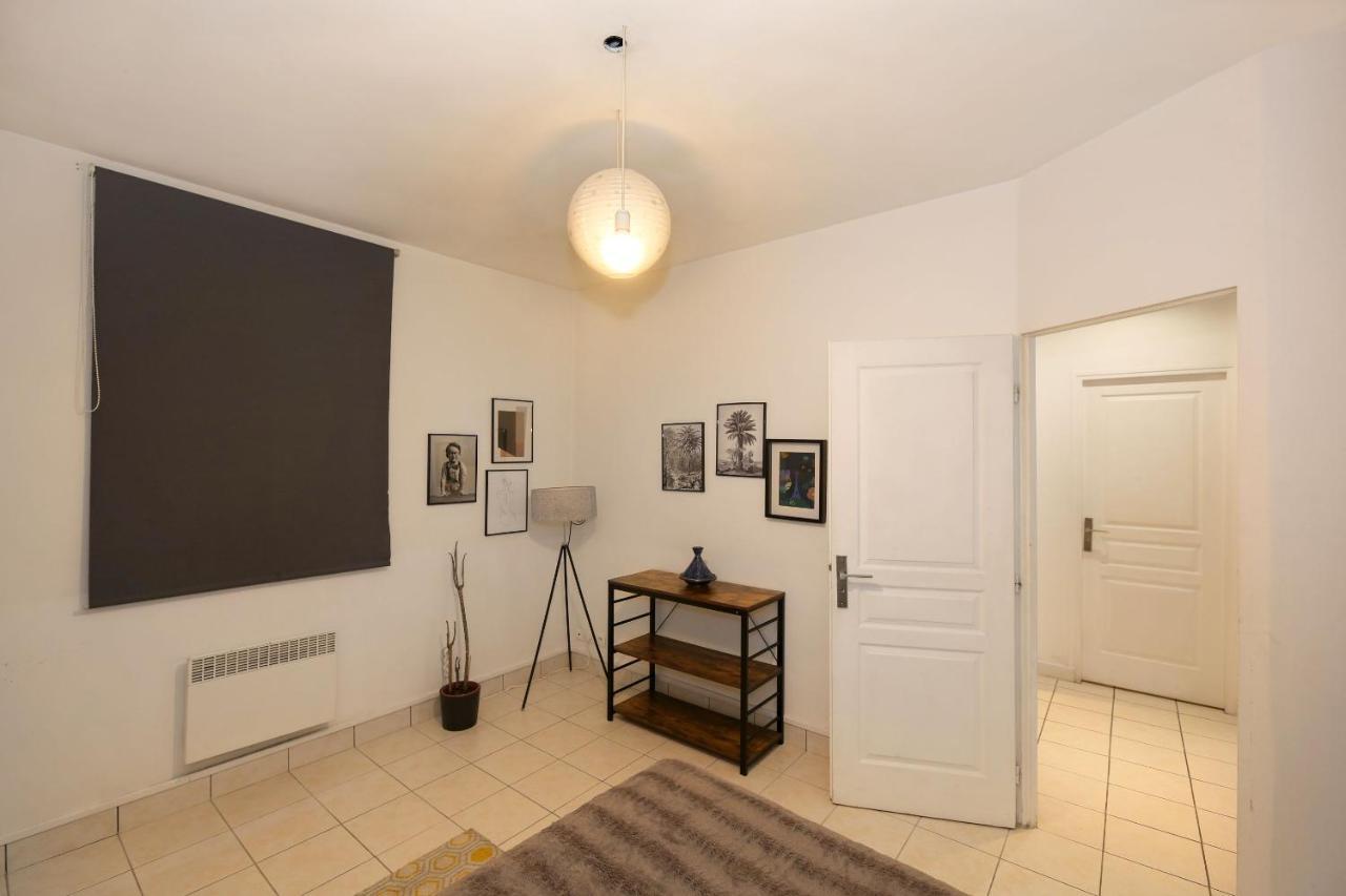 Familial Proche Des Commerces - 8p Apartment *